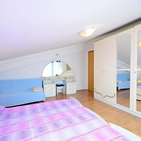 Biserka Apartamento *